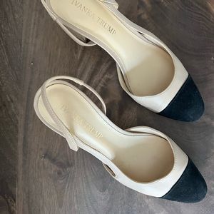 Slingback Chanel-esque Heels Size 6 Tan Leather Black Suede